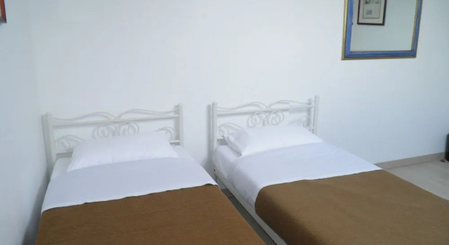 Holidays Hostel Midi, Prenota Ostello Anderlecht Bruxelles, vicino a Brussels Event Brewery