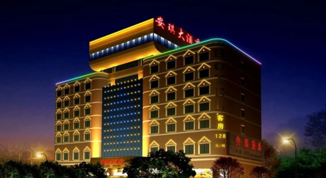 Angel Hotel