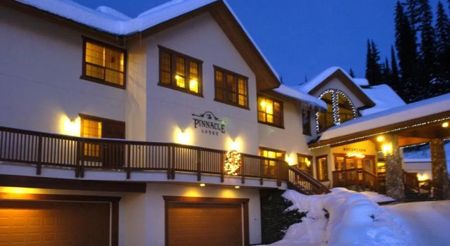 Pinnacle Lodge, Réserver Hôtel Sun Peaks Colombie-Britannique