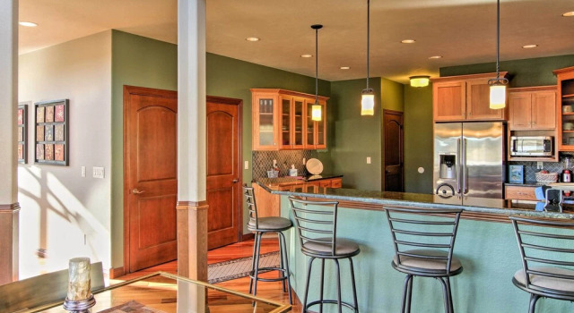 Коттедж Sturgis Vacation Rental w/ Hot Tub & Game Room!
