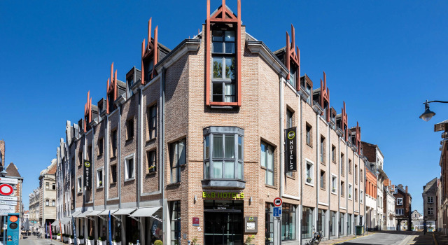B&B HOTEL Arras Centre Les Places