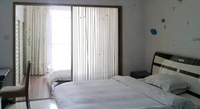 Двухместный люкс Deluxe Fuzhou Lianzhong Fudu Hotel Apartment