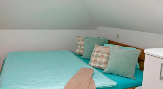 Апартаменты Moderne Dachgeschosswohnung zentral by Seebnb