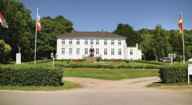 Beautiful Apartment in Klein Strömkendorf With 1 Bedrooms and Wifi