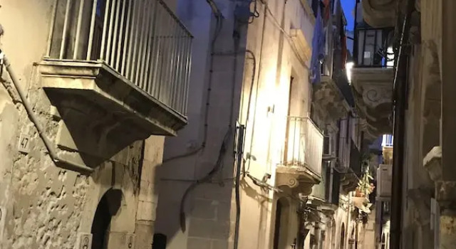 Decadracma rooms, Book Hotel Ortigia 
