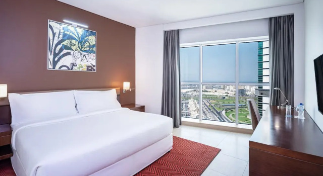 Двухместный номер Executive с видом на город Four Points by Sheraton Sharjah