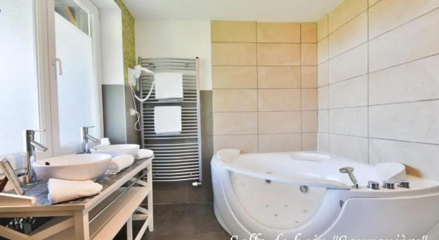 Номер Deluxe Hôtel lEcrin dÔ