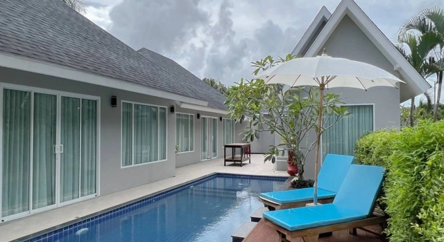 Вилла с 6 комнатами De palm poolvilla