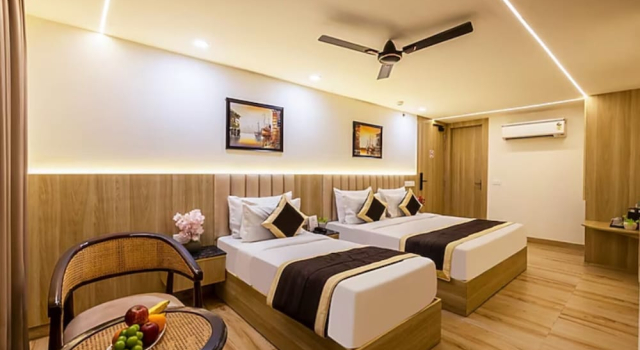 Трёхместный номер Premium c 1 комнатой Signature Inn Delhi Airport