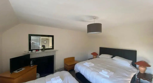 Трёхместный номер Standard Clovenfords Hotel