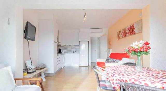 Well equipped 1 Bedroom Bungalow