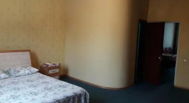 Ayanat Hotel
