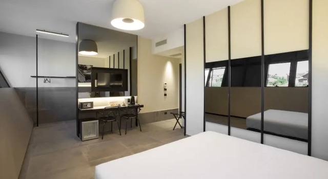 Полулюкс Cubik Inn