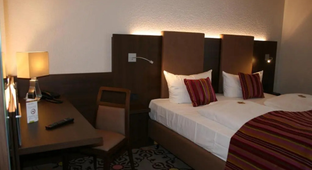 Двухместный номер Standard HOTEL PARQÉO im A66