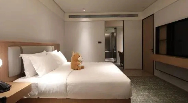 Двухместный люкс Business Sunstone Plaza Hotel