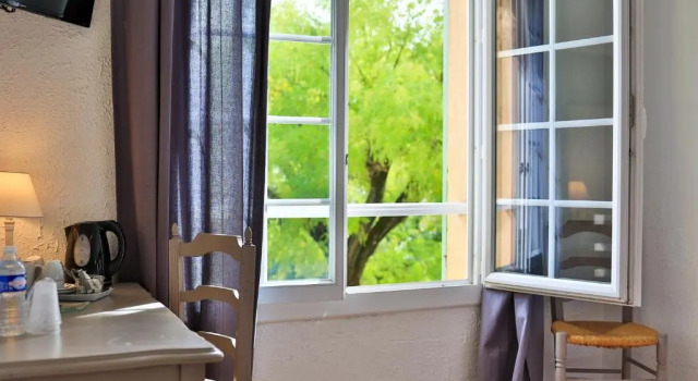 Двухместный номер Standard с видом на сад Logis Hôtel Castel Mouisson