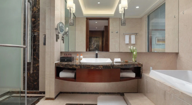 Двухместный полулюкс Crowne Plaza Tianjin Binhai Center by IHG