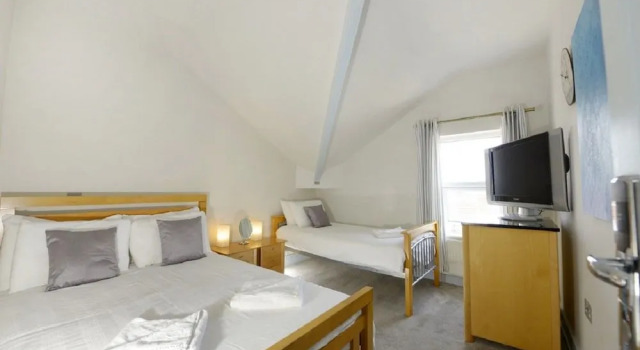 Southsea Rocks Hotel, Забронировать Отель Отели Англии с завтраком, Завтраки