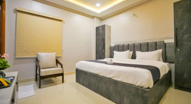 Hotel Ceasta, Next US Consulate Hyderabad, Gachibowli