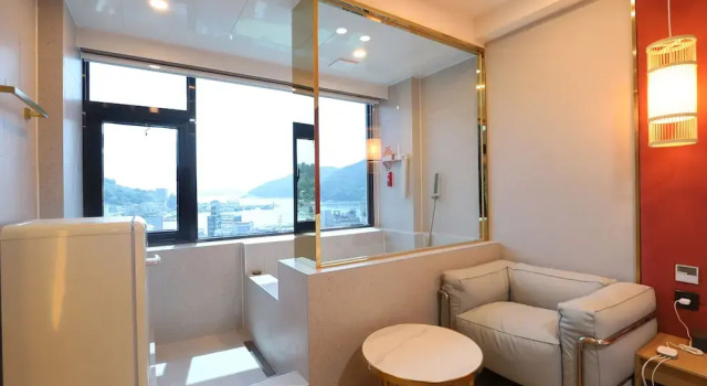 Двухместный люкс Geoje-Si Hound Hotel Jangseungpo