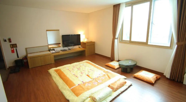 Семейный номер Standard Yeosu Narsha Hotel