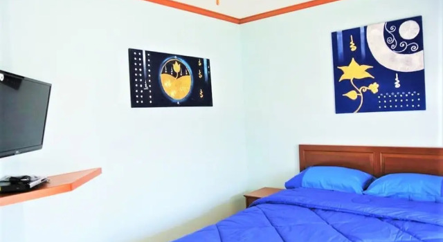 2 bed Condo Baan Suan Lalana