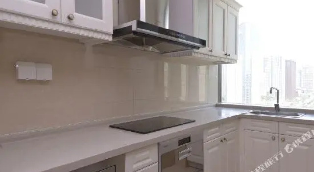 Summer Yulan Apartment