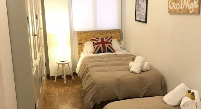 Апартаменты с 3 комнатами с балконом Apartamento Tucumán