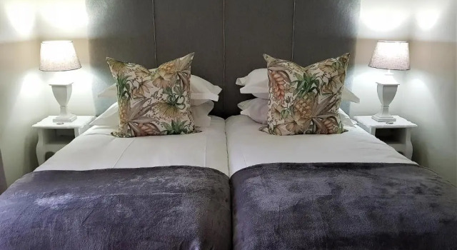 Двухместный номер Deluxe Four Palms Accommodation