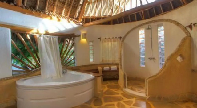Вилла Luxury Swahili House Tiwi Beach - Private Oceanfront Boutique Villa Near Diani