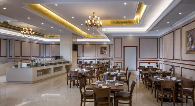 Vienna International Hotel (Dongguan Chashan, Yanxi Road), Boek Hotel Hotels in Guangdong met parkeren, Parkeren