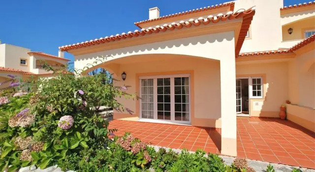 Afonso IV Townhouse Praia del Rey, Rezervovat Hotel Hotely v Oeste s parkováním, Parkování
