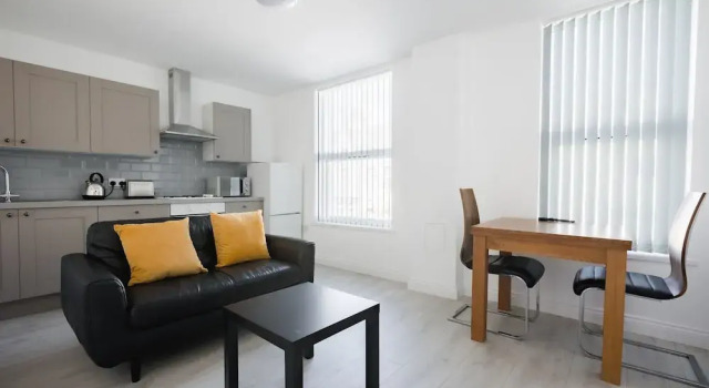 Platform Stadium Apartment