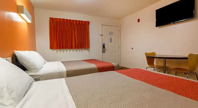Номер Premium Motel 6-Greenville, SC