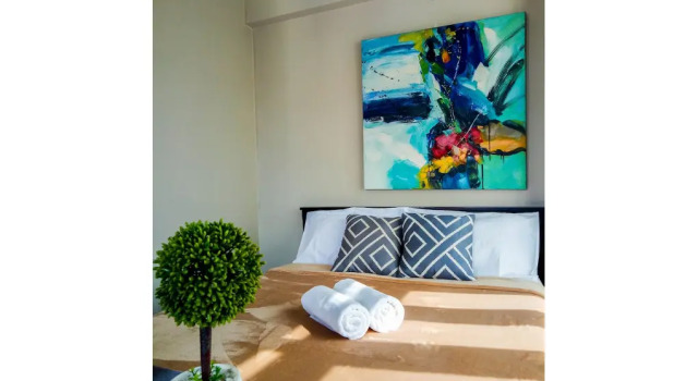 Airport T3 Newport Condotel
