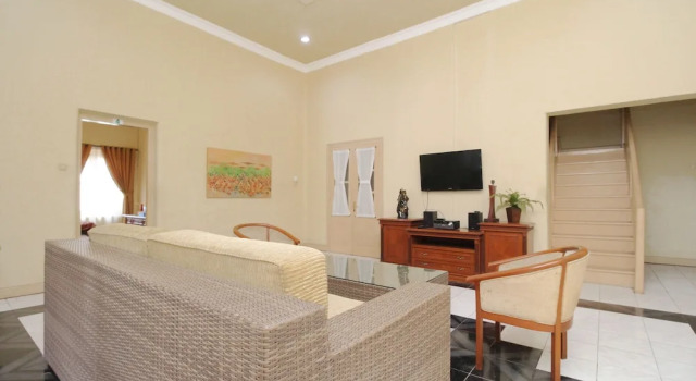 Airy Keraton Yogyakarta Wijilan Sawojajar 1, Boek Hotel Hotels in Kraton met parkeren, Parkeren