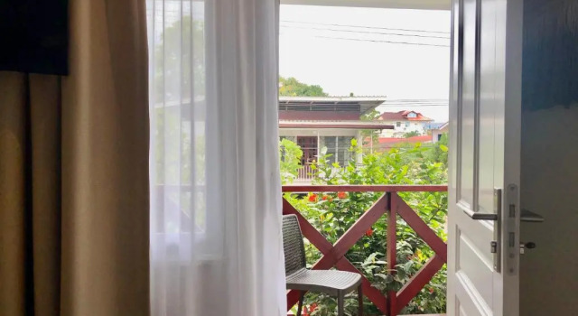 Balkonlu Standart tek kişilik oda Villa Famiri
