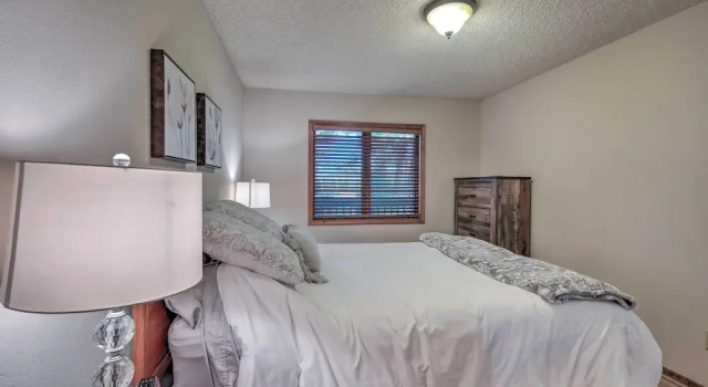 Апартаменты c 1 комнатой Flagstaff Condo w/ On-site Hiking & Golfing!