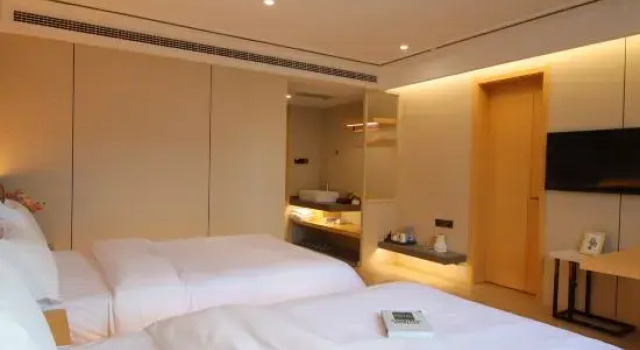 Люкс Golden Phoenix RANY Hotel