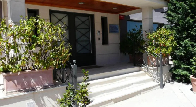 Апартаменты Hotel Restaurante El Tollo