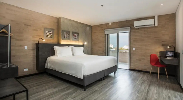 Двухместный номер Standard с балконом Hotel Quinta Norte Chipichape Cali