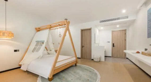 Семейный люкс с видом на горы Anji Riverside Inn