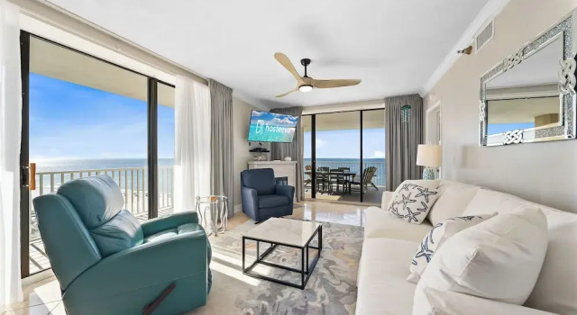 Номер Comfort Romar Place Condos