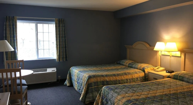 Двухместный номер Standard c 1 комнатой South Beach Resort Hotel