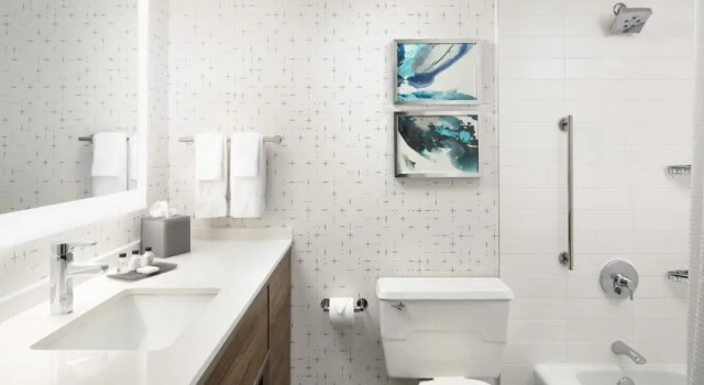 Номер Standard Crowne Plaza Dallas Market Ctr - Love Field, an IHG Hotel
