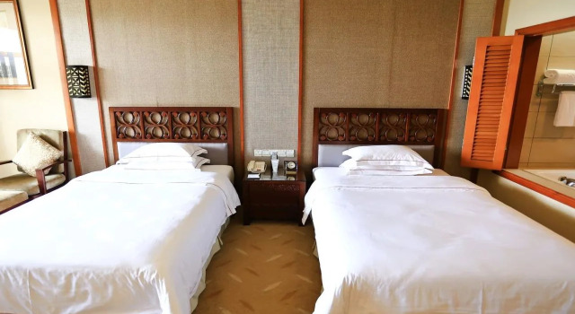 Country Garden Holiday Hot Spring Hotel Fogang, Varaa Hotelli Hotellit Guangdong aamiaisella, Aamiainen