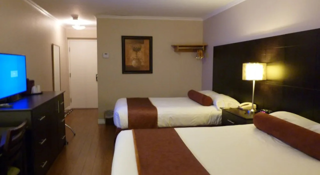Четырёхместный номер Superior Motel Becancour