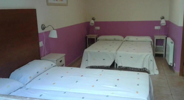 Четырёхместный номер Standard с видом на сад B&B Ra Tenaja