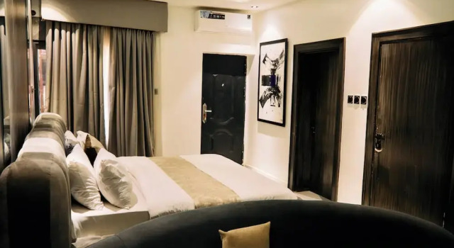 Апартаменты Luxury с балконом и с видом на город Mo's Place by Zuno Homes
