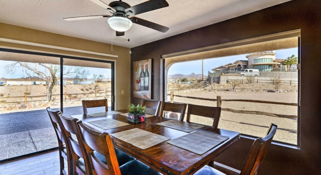 Bullhead City Home w/ Private Pool, Hot Tub & View, Prenota Hotel Bullhead City Arizona